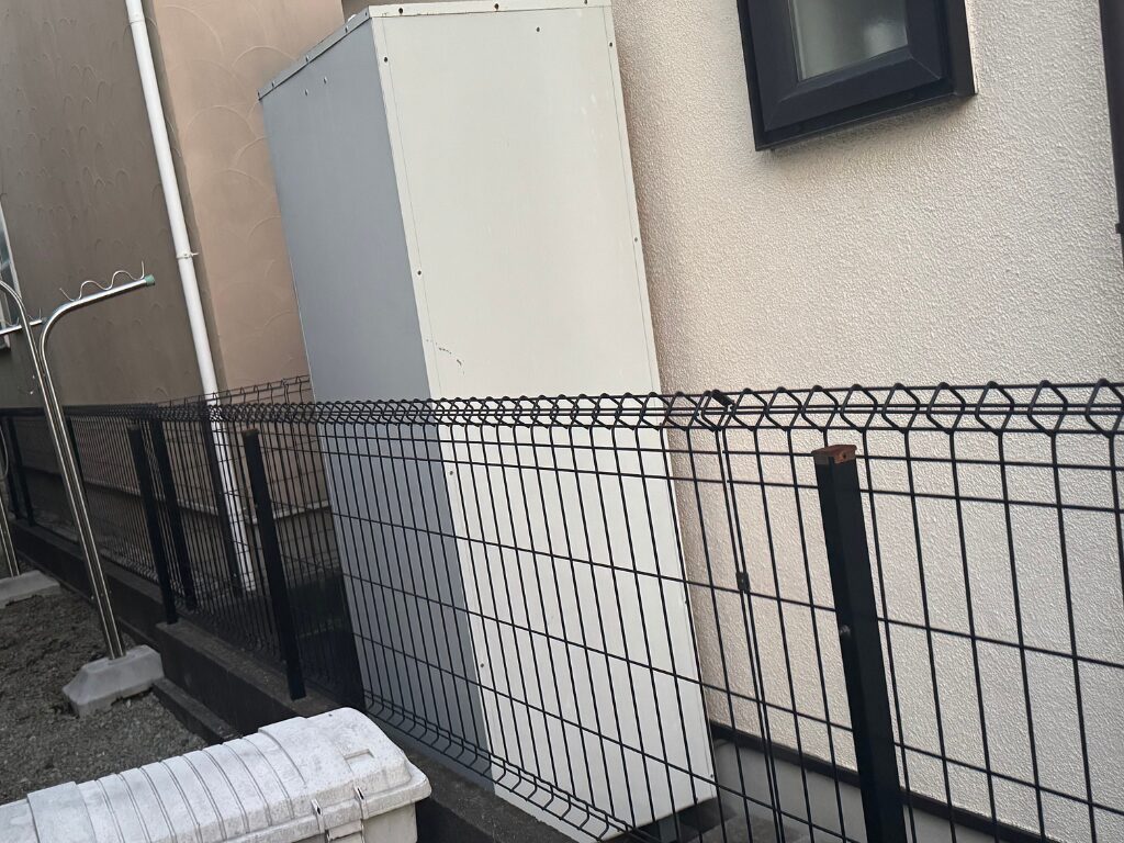 電気温水器交換工事前