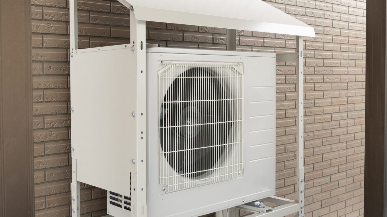 エコキュートの漏電遮断器が落ちる原因?水漏れや故障の確認方法も